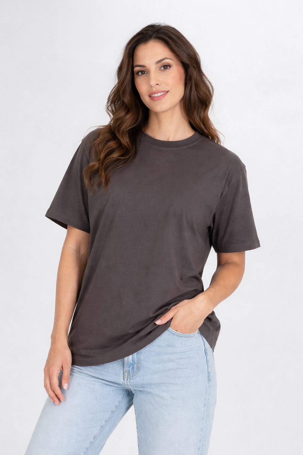 Refuerza el branding de tu academia con camisetas corporativas para alumnos y profesores.